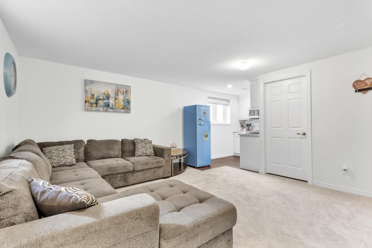 Modern 1 Bedroom + Den In 坎布里奇 外观 照片