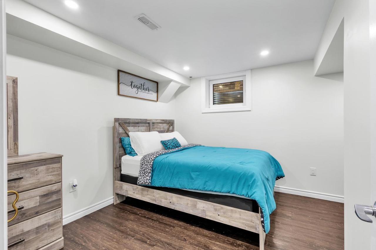 Modern 1 Bedroom + Den In 坎布里奇 外观 照片